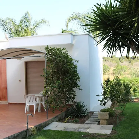 Villeriunite - Mimosa Ferienhaus Gallipoli